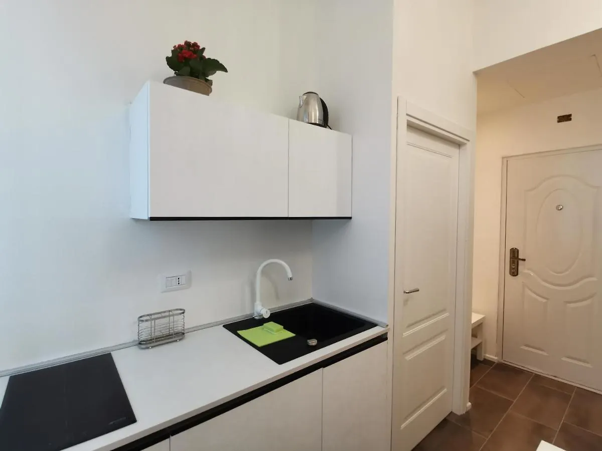 Parma Express Traveller'S Lodging Front Station Fs Parking Appartement