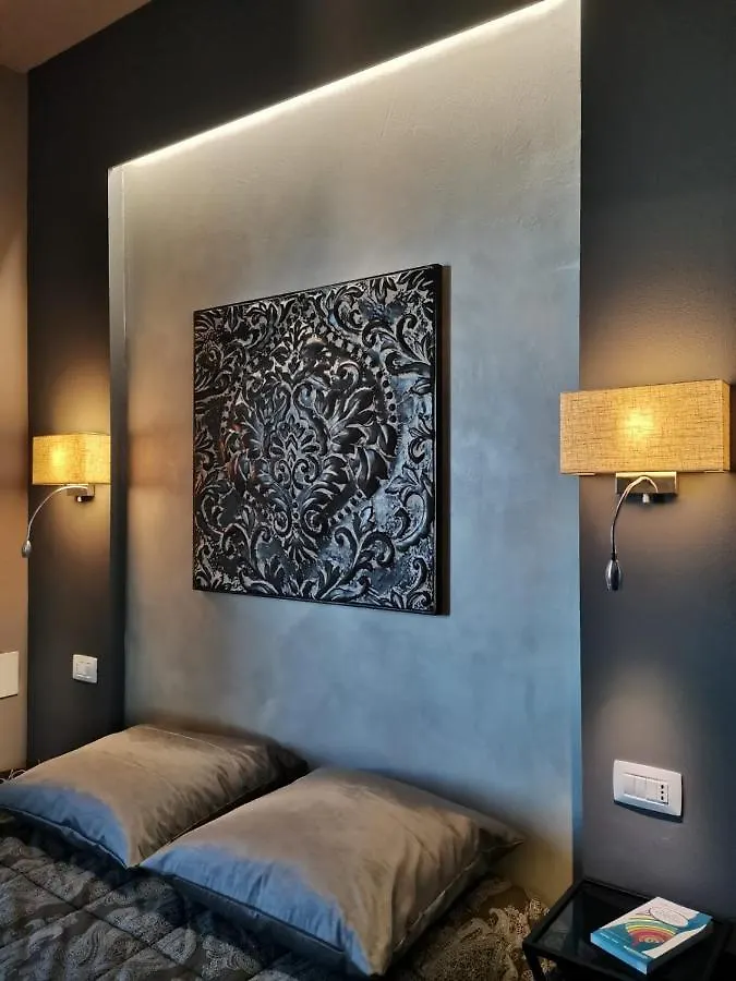 Appartement Parma Express Traveller'S Lodging Front Station Fs Parking Italie